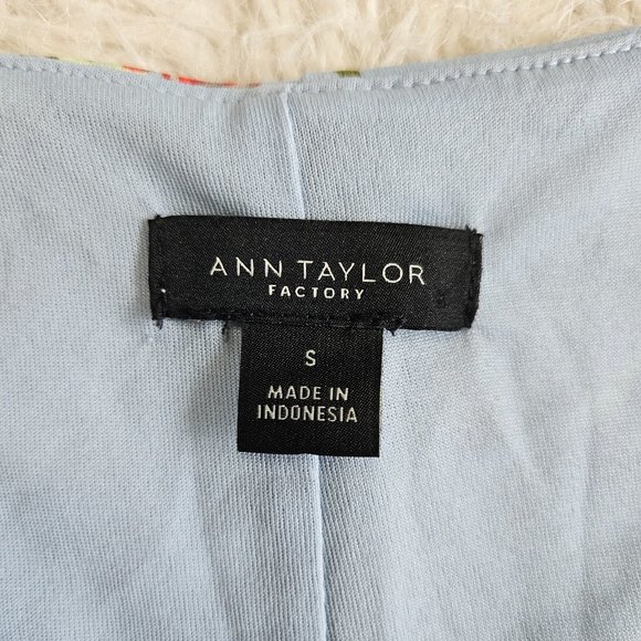 Ann Taylor Women's Blue Flora Sleeves Wrap Dress Size S - Picture 6 of 7